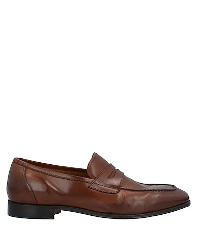 https://images.styletyx.com/images/brown-leather-loafers-silvano-sassetti-3058919_1.webp