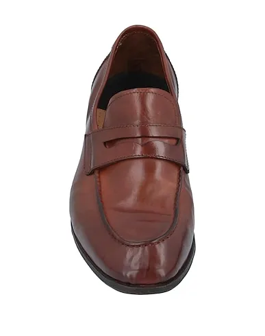 https://images.styletyx.com/images/brown-leather-loafers-silvano-sassetti-3058919_4.webp