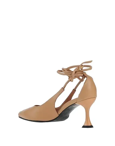 https://images.styletyx.com/images/brown-leather-pump-pixy-13302561_3.webp
