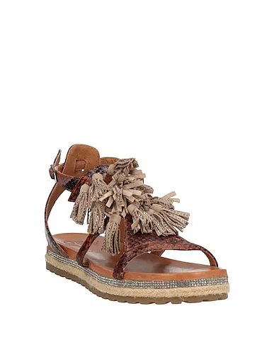 https://images.styletyx.com/images/brown-leather-sandals-la-femme-plus-13316328_2.webp