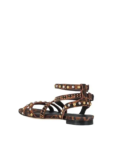 https://images.styletyx.com/images/brown-leather-sandals-lola-cruz-3034256_3.webp