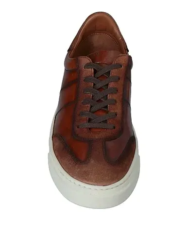 https://images.styletyx.com/images/brown-leather-sneakers-calce-2735009_4.webp