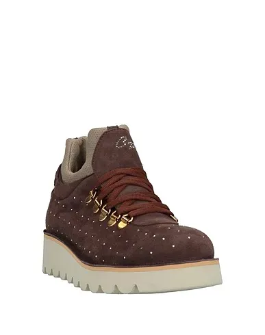 https://images.styletyx.com/images/brown-leather-sneakers-cesare-p-2542171_2.webp