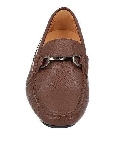 https://images.styletyx.com/images/brown-loafers-corneliani-13595114_4.webp
