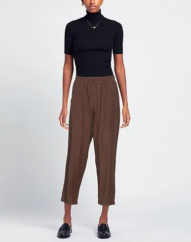 https://images.styletyx.com/images/brown-plain-weave-casual-pants-mama-b-218844232_2.webp