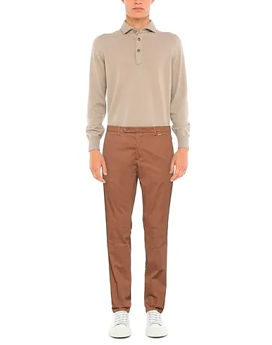 https://images.styletyx.com/images/brown-plain-weave-casual-pants-paoloni-976103_2.webp