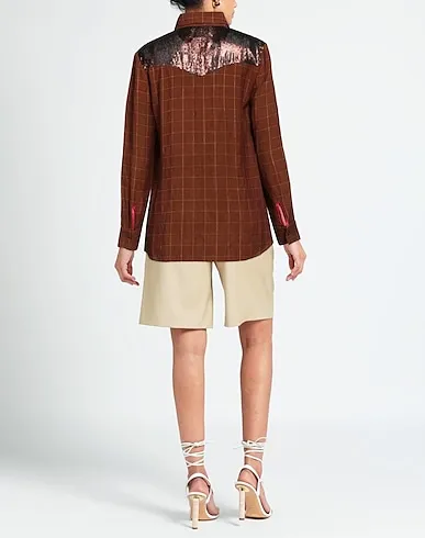 https://images.styletyx.com/images/brown-plain-weave-checked-shirt-brand-unique-3212410_3.webp