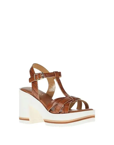 https://images.styletyx.com/images/brown-sandals-cinzia-soft-3029611_2.webp