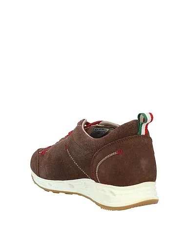 https://images.styletyx.com/images/brown-sneakers-dolomite-1363505_3.webp