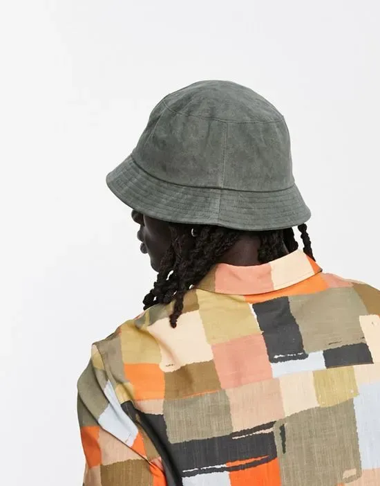 https://images.styletyx.com/images/bucket-hat-in-washed-khaki-asos-design-13259962_2.webp