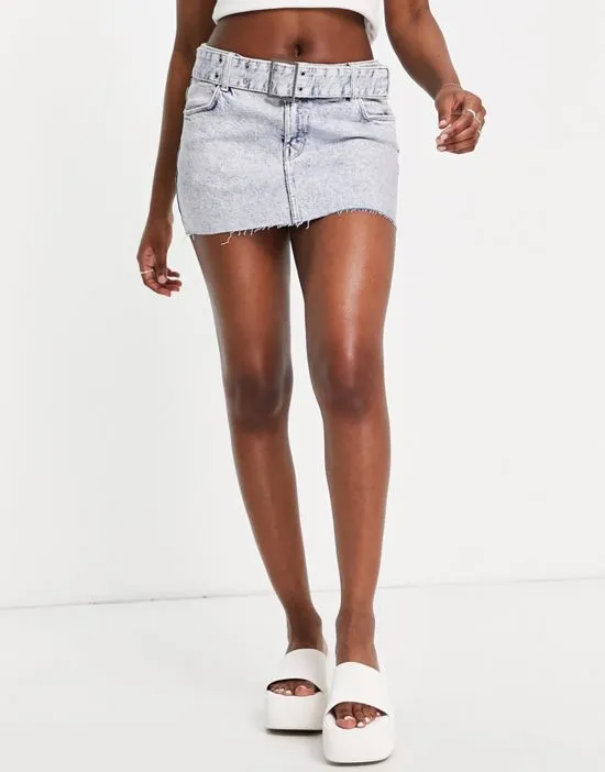 https://images.styletyx.com/images/buckle-detail-low-waist-mini-skirt-in-light-blue-bershka-2500392_3.webp