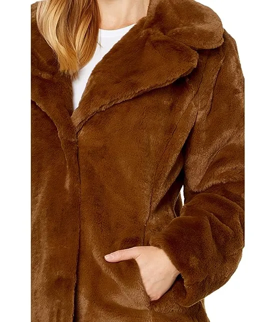 https://images.styletyx.com/images/bunny-faux-fur-jacket-nvlt-3080314_3.webp