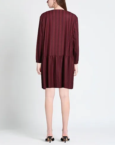 https://images.styletyx.com/images/burgundy-flannel-short-dress-rosso35-12950537_3.webp