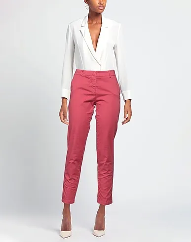 https://images.styletyx.com/images/burgundy-gabardine-casual-pants-kontatto-3315014_2.webp