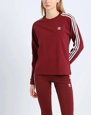 https://images.styletyx.com/images/burgundy-jersey-t-shirt-adicolor-classics-longsleeve-adidas-13197050_2.webp