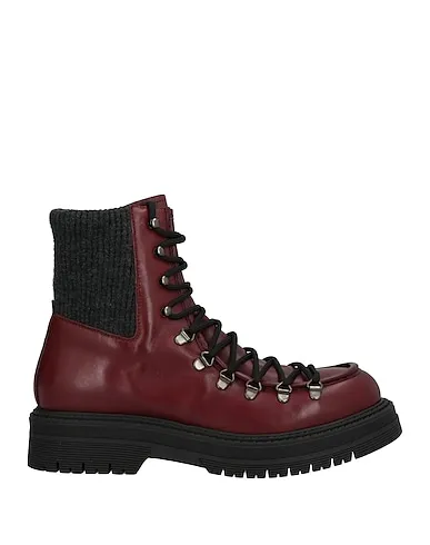 https://images.styletyx.com/images/burgundy-knitted-ankle-boot-mich-e-simon-3243033_1.webp