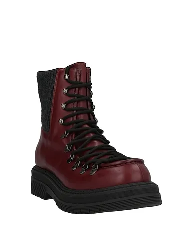 https://images.styletyx.com/images/burgundy-knitted-ankle-boot-mich-e-simon-3243033_2.webp