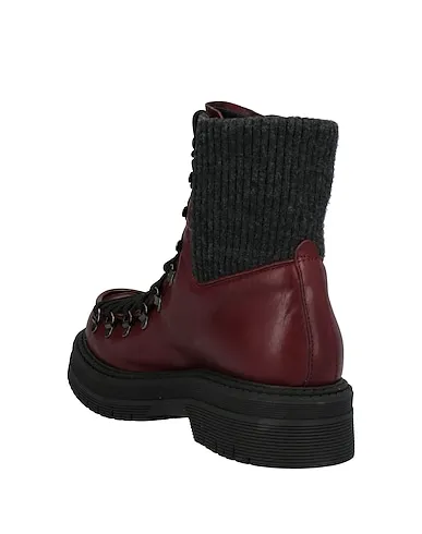 https://images.styletyx.com/images/burgundy-knitted-ankle-boot-mich-e-simon-3243033_3.webp