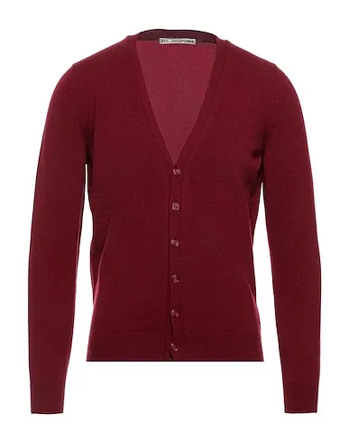 https://images.styletyx.com/images/burgundy-knitted-cardigan-5-1-annapurna-2914809_1.webp