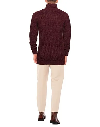 https://images.styletyx.com/images/burgundy-knitted-turtleneck-fradi-1349777_3.webp