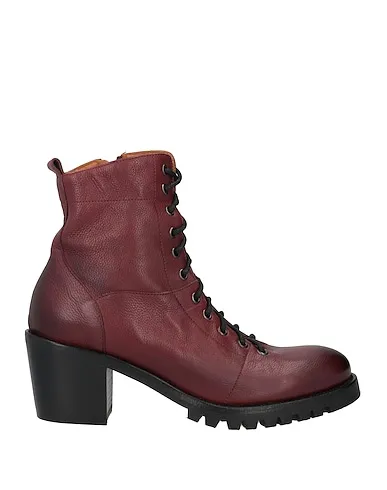 https://images.styletyx.com/images/burgundy-leather-ankle-boot-jo-ghost-1225922511_1.webp