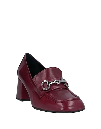 https://images.styletyx.com/images/burgundy-leather-loafers-anima-930666091_2.webp
