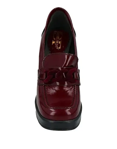 https://images.styletyx.com/images/burgundy-leather-loafers-divine-follie-711054127_4.webp