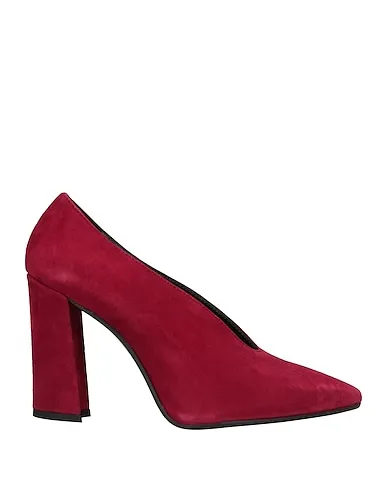 https://images.styletyx.com/images/burgundy-leather-pump-tiqu-13411922_1.webp