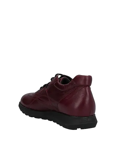 https://images.styletyx.com/images/burgundy-leather-sneakers-brian-cress-2497603_3.webp