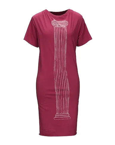 https://images.styletyx.com/images/burgundy-midi-dress-historic-t-shirt-dress-pillar-print-vivienne-westwood-anglomania-3280125_1.webp