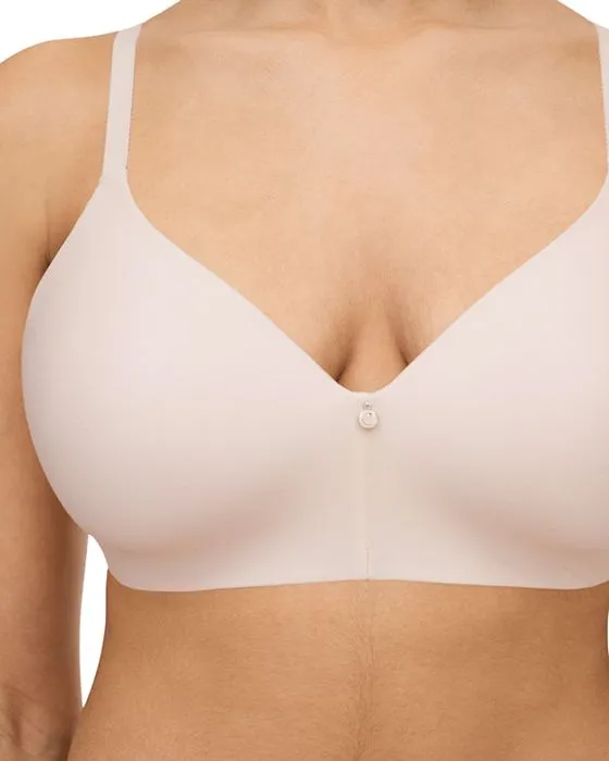 https://images.styletyx.com/images/c-comfort-wirefree-bra-chantelle-2674678_3.webp