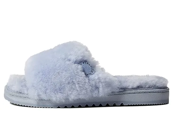 https://images.styletyx.com/images/cairns-genuine-shearling-slide-fireside-by-dearfoams-1775441_4.webp