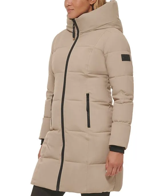 https://images.styletyx.com/images/calvin-klein-women-s-hooded-puffer-coat-calvin-klein-2486751_3.webp
