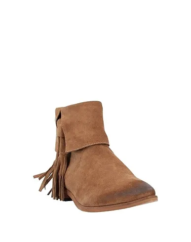 https://images.styletyx.com/images/camel-ankle-boot-poesie-veneziane-3073921_2.webp