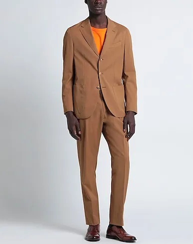 https://images.styletyx.com/images/camel-cool-wool-suits-caruso-13136657_2.webp
