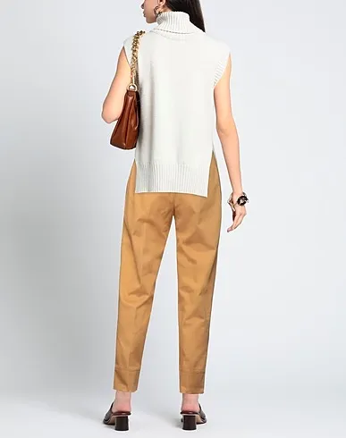 https://images.styletyx.com/images/camel-cotton-twill-casual-pants-alberta-ferretti-1004981906_3.webp