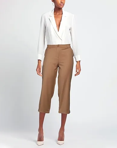 https://images.styletyx.com/images/camel-cotton-twill-casual-pants-alpha-studio-1004234480_2.webp