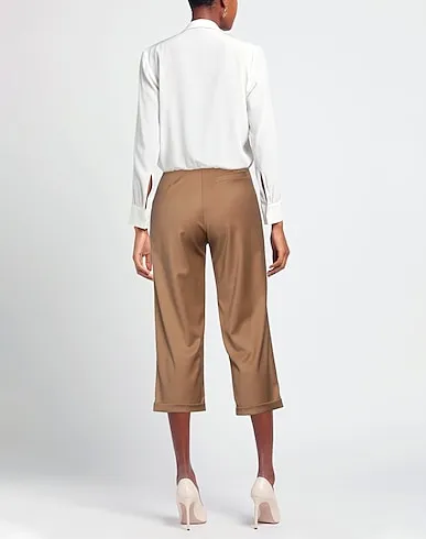 https://images.styletyx.com/images/camel-cotton-twill-casual-pants-alpha-studio-1004234480_3.webp