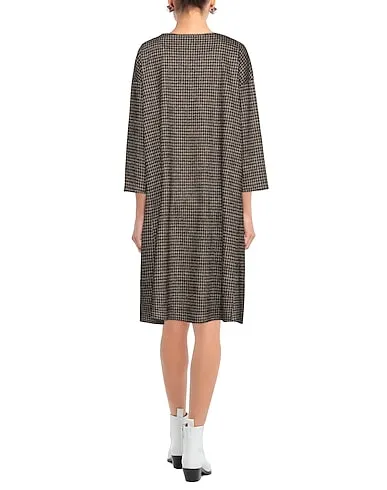 https://images.styletyx.com/images/camel-flannel-midi-dress-19-61-milano-697575_3.webp