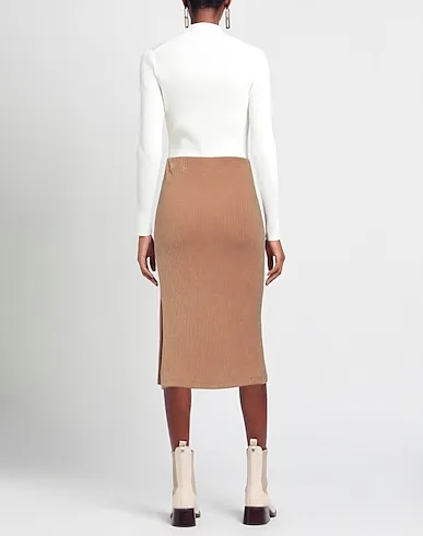 https://images.styletyx.com/images/camel-knitted-midi-skirt-berna-873039384_3.webp