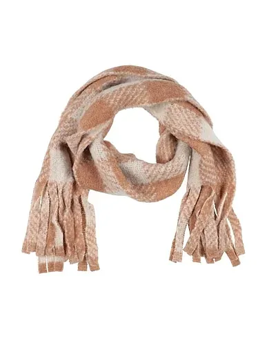 https://images.styletyx.com/images/camel-knitted-scarves-and-foulards-stefanel-2854602_1.webp