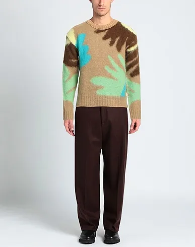 https://images.styletyx.com/images/camel-knitted-sweater-andersson-bell-874780351_2.webp