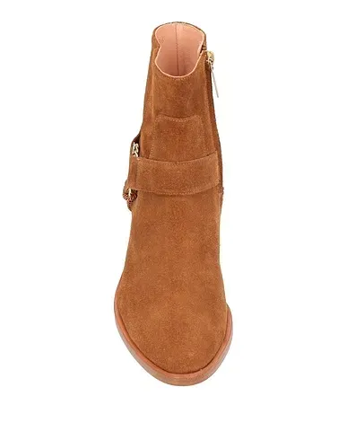 https://images.styletyx.com/images/camel-leather-ankle-boot-elisabetta-franchi-13443338_4.webp
