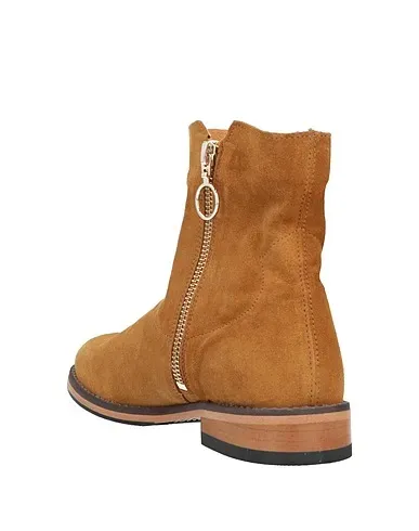 https://images.styletyx.com/images/camel-leather-ankle-boot-mos-mosh-13374283_3.webp