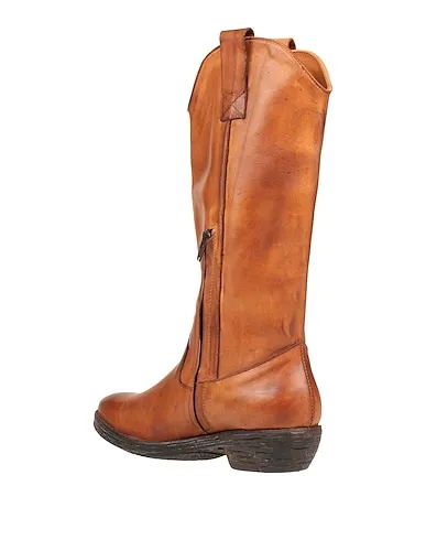 https://images.styletyx.com/images/camel-leather-boots-accademia-shoes-1907263343_3.webp