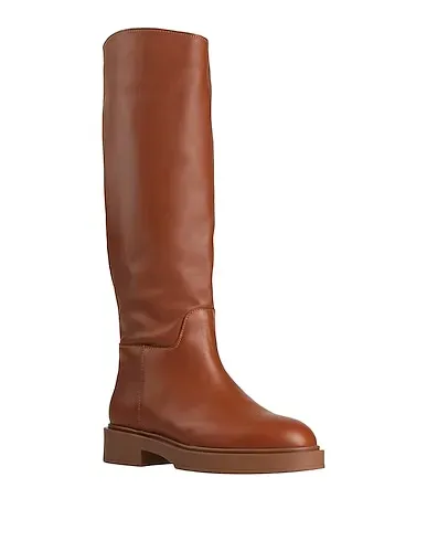 https://images.styletyx.com/images/camel-leather-boots-pernille-paris-873313220_2.webp