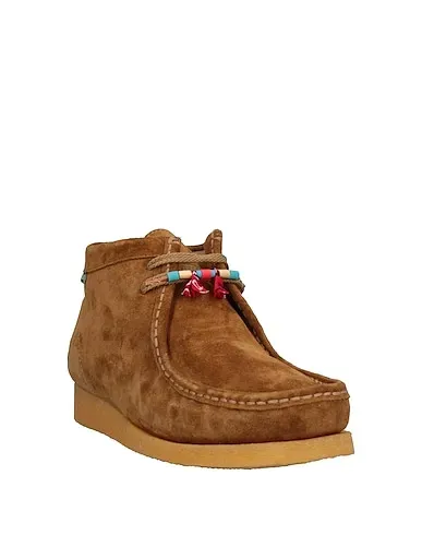 https://images.styletyx.com/images/camel-leather-boots-sebago-13226376_2.webp