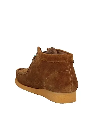 https://images.styletyx.com/images/camel-leather-boots-sebago-13226376_3.webp