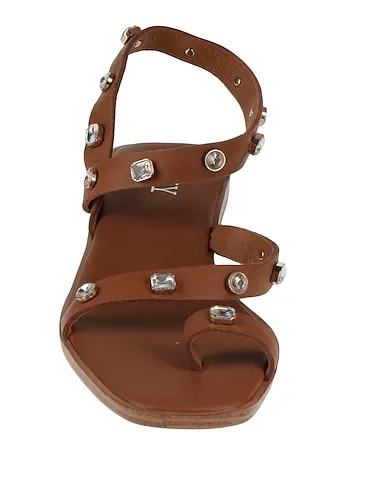 https://images.styletyx.com/images/camel-leather-flip-flops-pixy-1393602_4.webp
