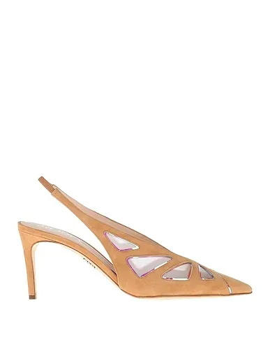 https://images.styletyx.com/images/camel-leather-pump-rodo-1405145_1.webp